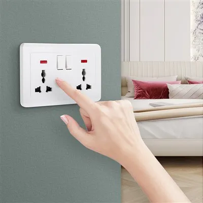 Trosmjerni prekidač za svjetlo senzora pokreta