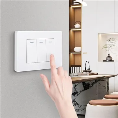 Trosmjerni bežični prekidač za svjetlo